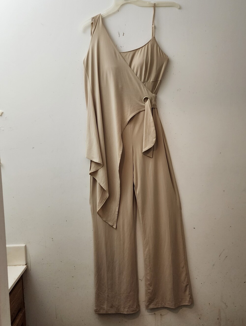 Newport News Shape FX Vtg Jumpsuit 8 Drape Wrap Beige Nude Event Vacation Party